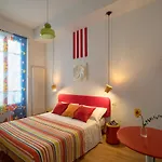 Bed & Breakfast Zip . Design In