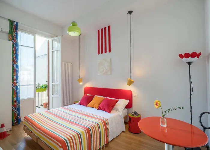 Bed and Breakfast Zip . Design In